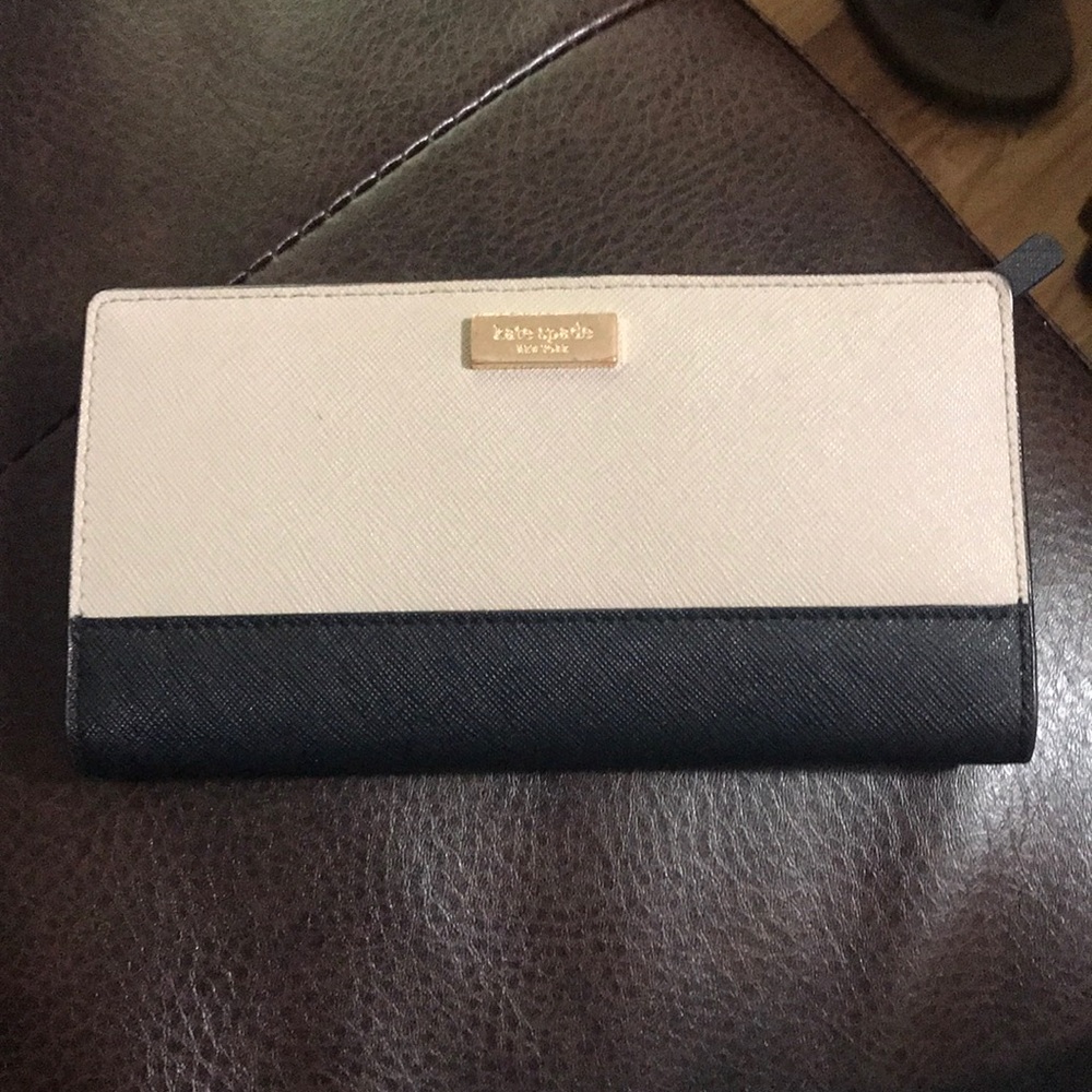 Kate spade wallet